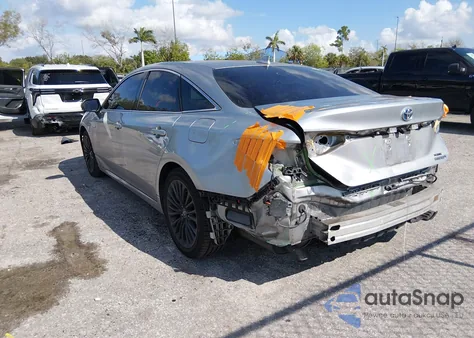 2020 Toyota Avalon Hybrid Xse from USA, damaged, VIN 4T1E21FB6LU015173